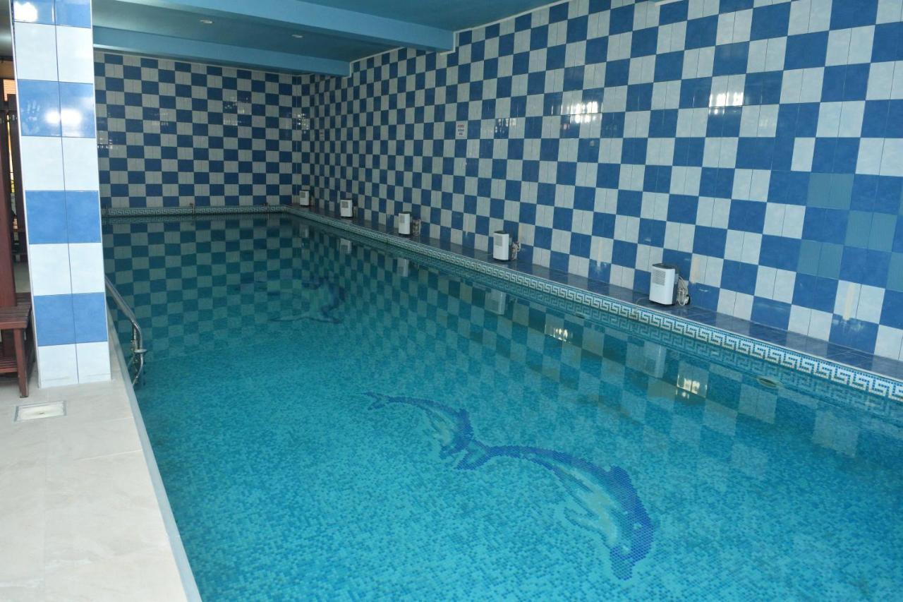 Casa Simescu II Hostel Caransebeş Екстериор снимка